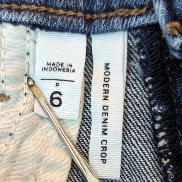 Loft Outlet Jeans Modern Denim Crop size 6 Petite - Picture 4 of 5